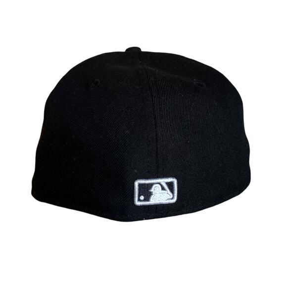 New Era 59Fitfty MLB Black White Minnesota Twins Fitted Cap Hat Low Profile - Picture 6 of 8